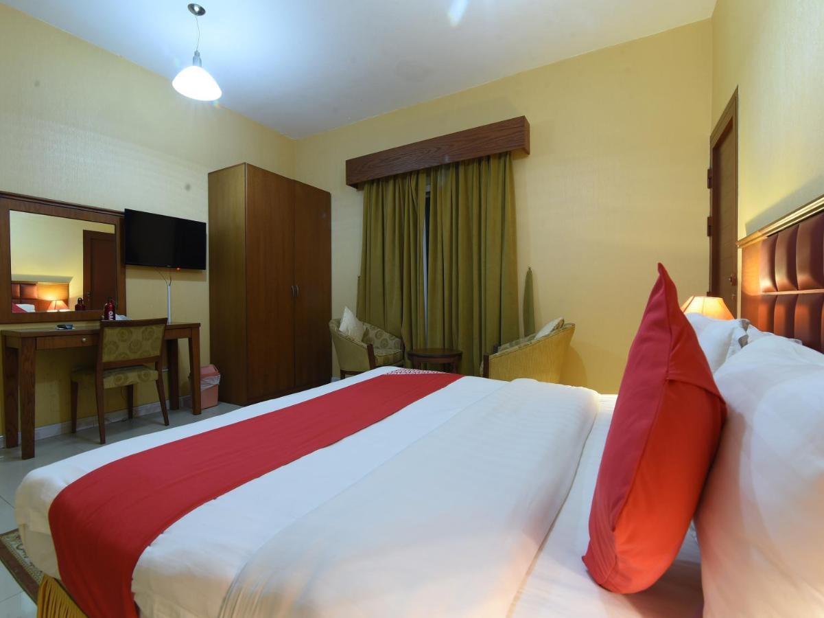 Oyo 274 California Suites Φουτζάυρα Εξωτερικό φωτογραφία