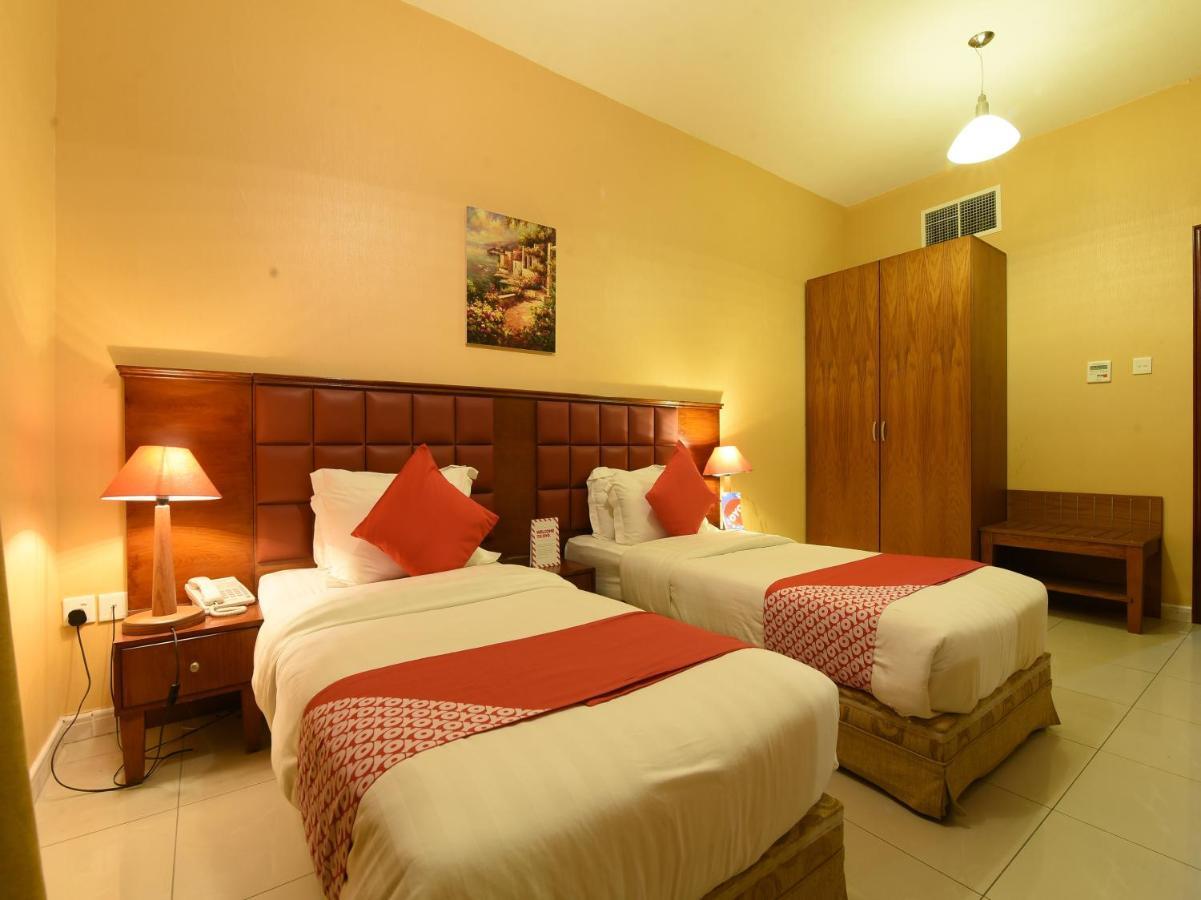Oyo 274 California Suites Φουτζάυρα Εξωτερικό φωτογραφία