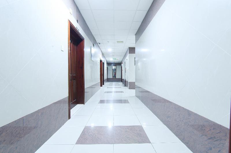 Oyo 274 California Suites Φουτζάυρα Εξωτερικό φωτογραφία