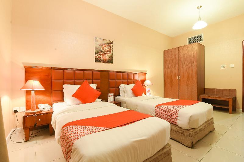 Oyo 274 California Suites Φουτζάυρα Εξωτερικό φωτογραφία